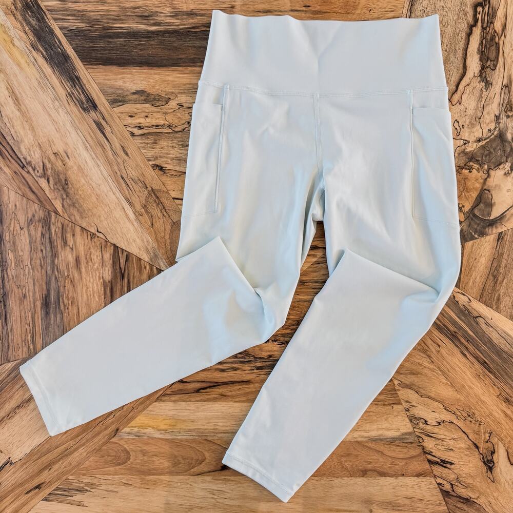 Athleta Pale Green Salutation Stash High Rise 7/8 Tight Legging, Women's Medium